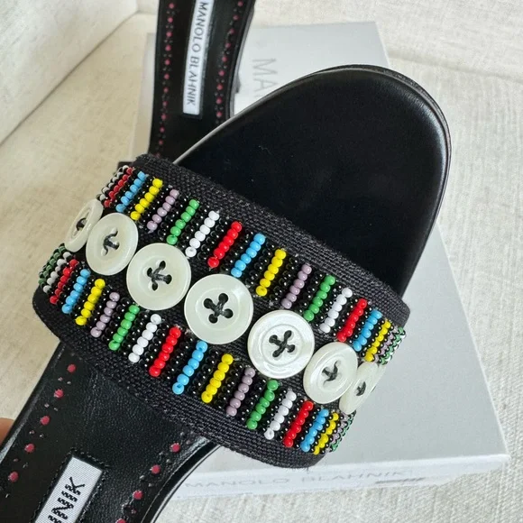 Manolo Blahnik Black Leather Beaded Sandals W Buttons |Size 37‎ 1/2 - Picture 8 of 12